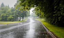 Правильное управление автомобилем на мокрой и скользкой дороге